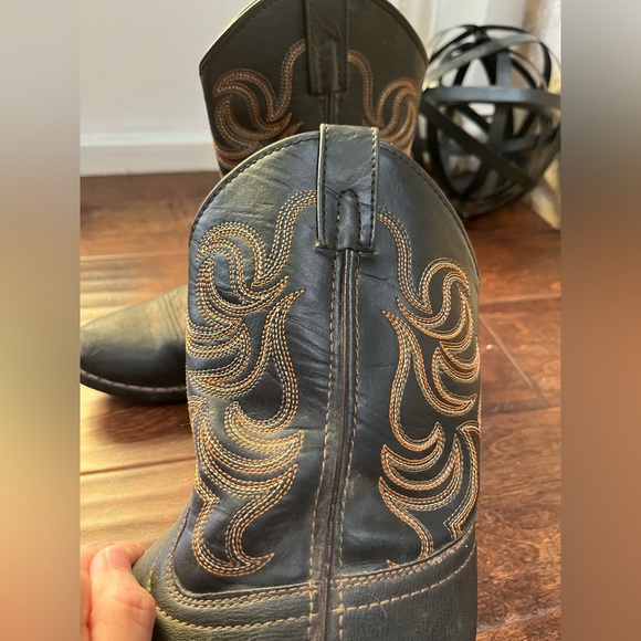 Smoky Mountain Boots | Western Toe | Genuine Leather Material| Man-Made Lining - Picture 9 of 9